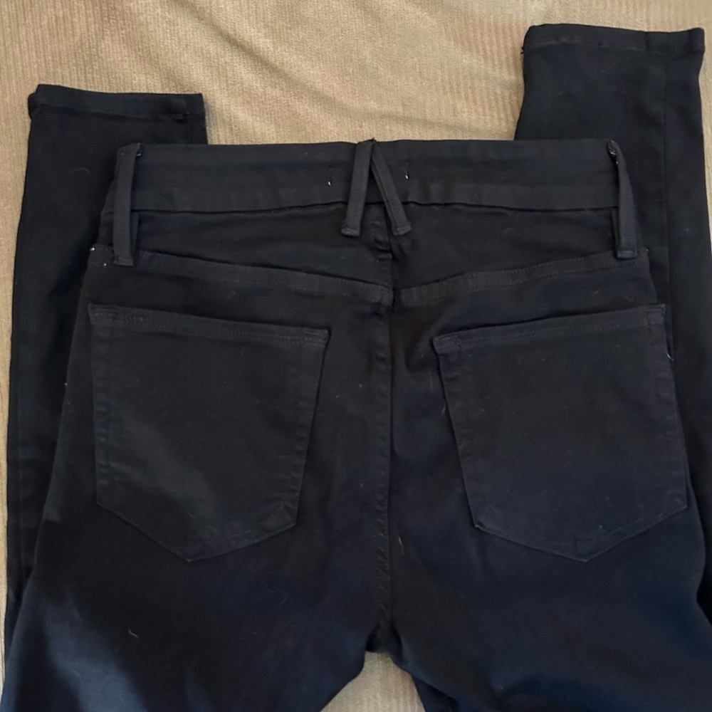 Good American Good Legs Crop Black Jeans Sz 4/27 - Picture 6 of 6